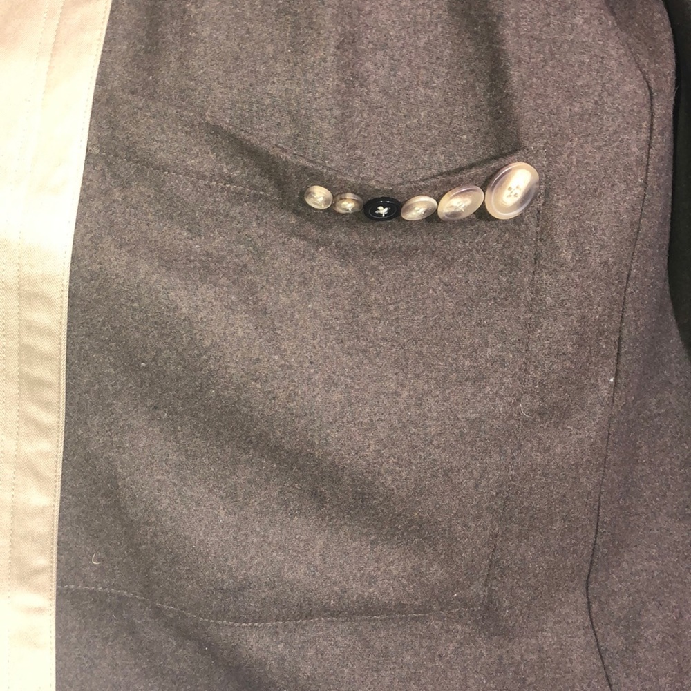 Hart Schaffner Marx Trench Coat. - Picture 4 of 8